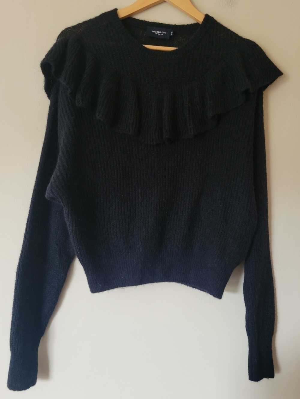 Holebrook Sweden Women's Black Knit Ruffle Neck Sweater Mohair Merino Blend Sz M